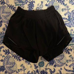 lululemon hotty hot shorts